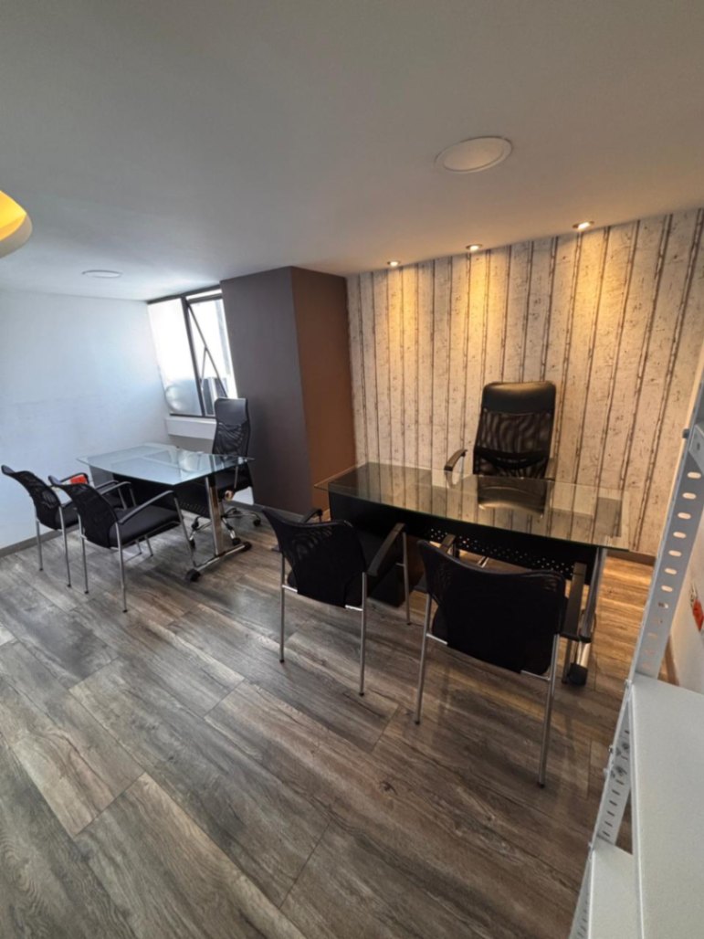 Av. Del Centro, Manizales, Caldas, Colombia 4